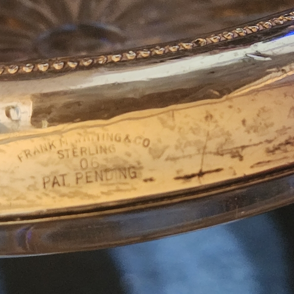 Frank M Whiting wine coaster and 4 smaller ones - Picture 2 of 2